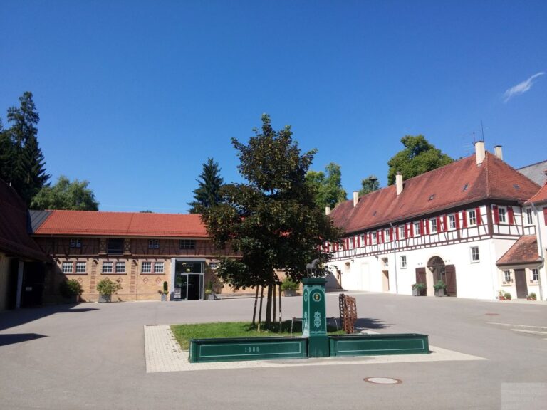 Haupt- und Landgestüt Marbach